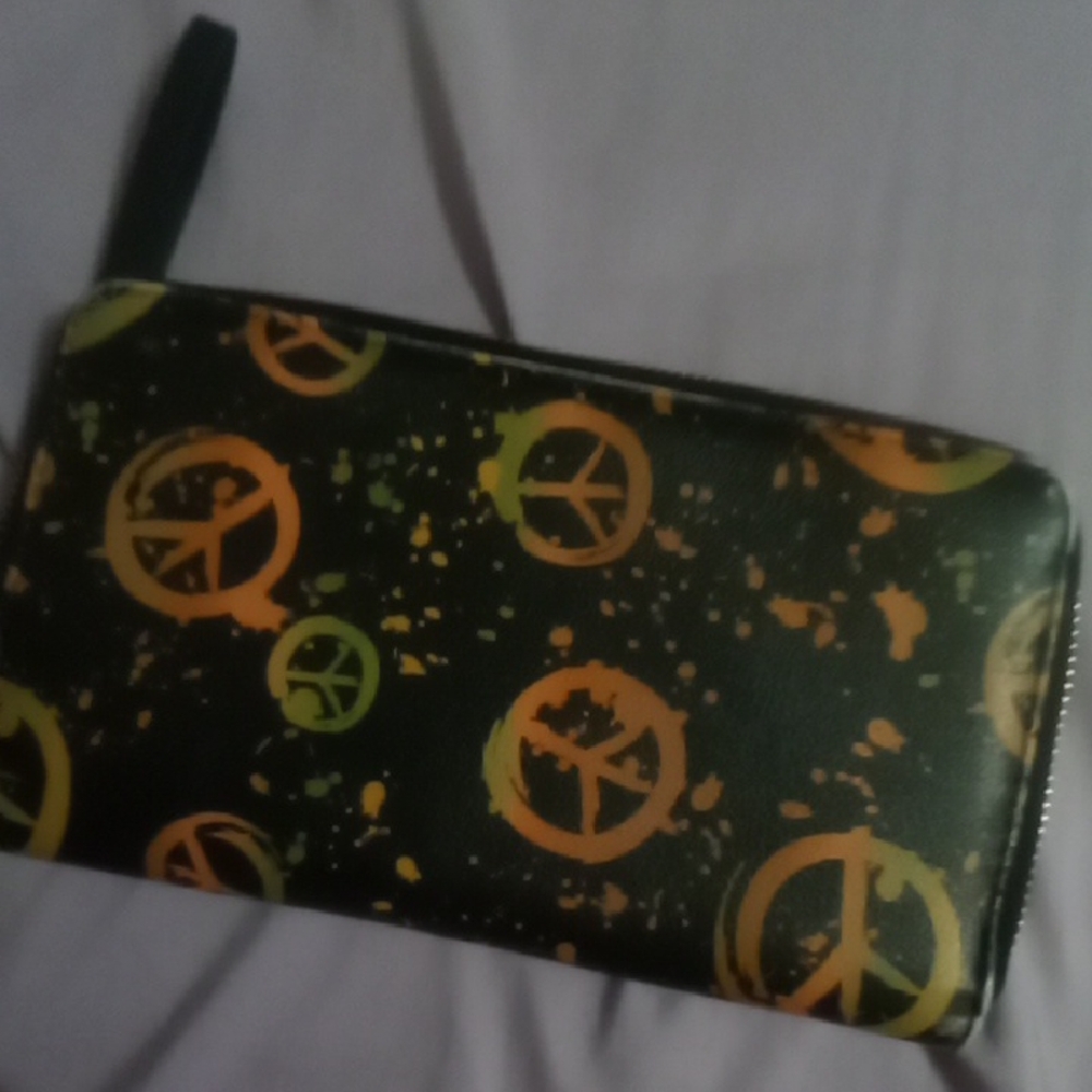 Peace Sign Black Wallet Its A Little Beat Up Im Sorry But Its Still Good Use!